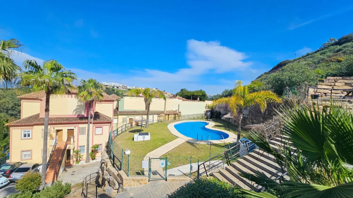 Image No.31-3 Bed Apartment for sale