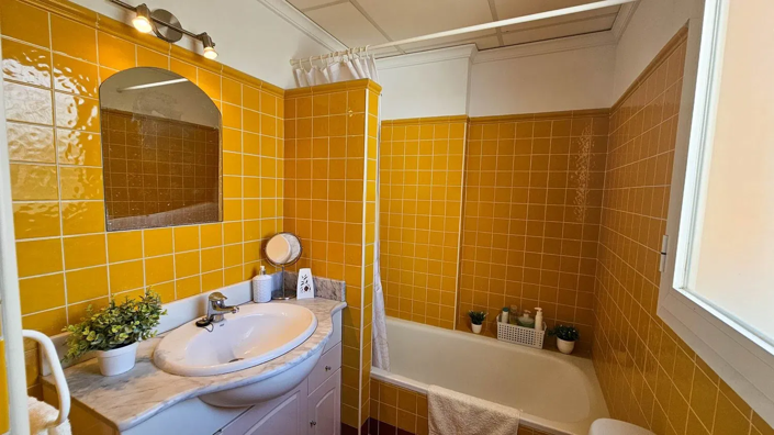 Image No.33-3 Bed Apartment for sale