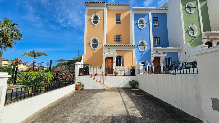 Image No.40-3 Bed Apartment for sale