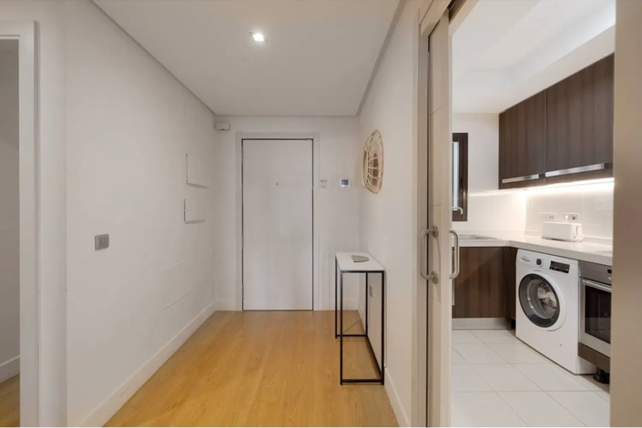 Image No.12-2 Bed Apartment for sale