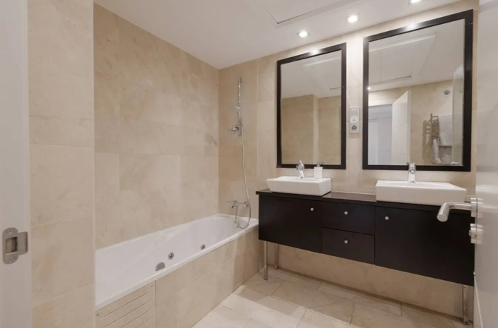 Image No.20-2 Bed Apartment for sale