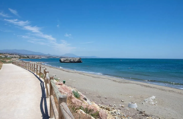 Image No.28-2 Bed Apartment for sale