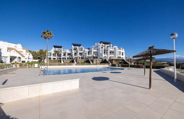 Image No.31-2 Bed Apartment for sale