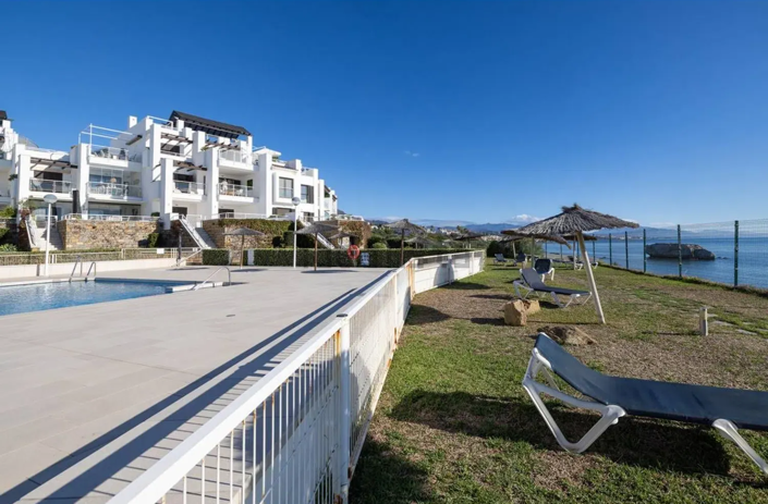 Image No.32-2 Bed Apartment for sale