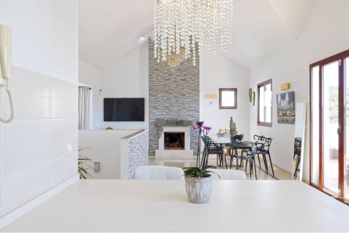 Image No.10-4 Bed House/Villa for sale