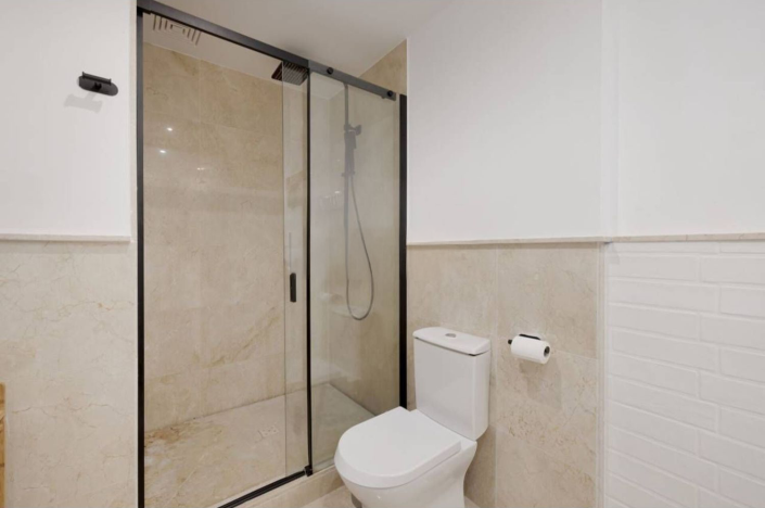 Image No.16-4 Bed House/Villa for sale