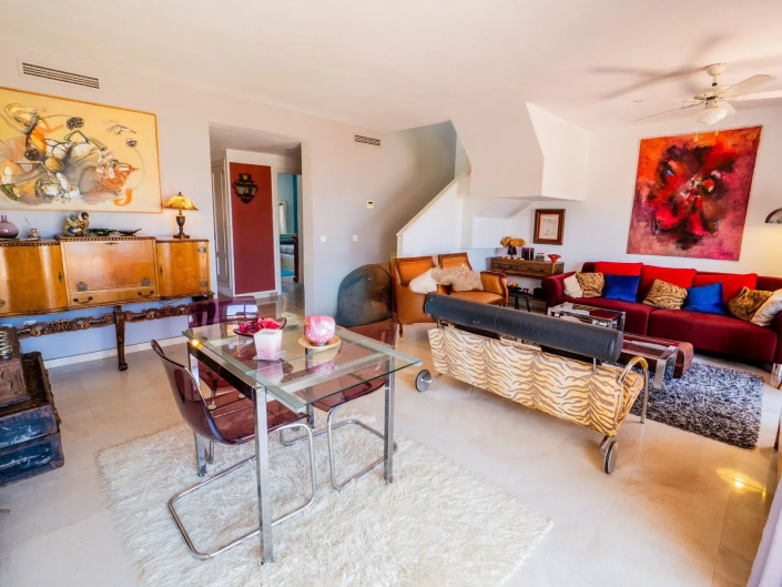 Image No.25-5 Bed Apartment for sale