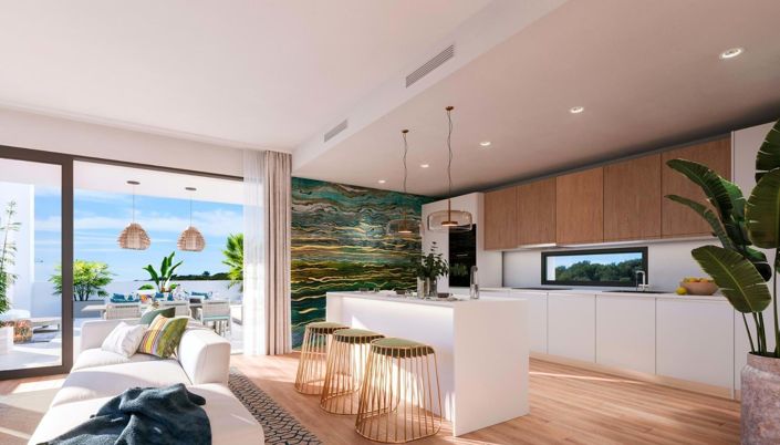 Image No.11-3 Bed Apartment for sale