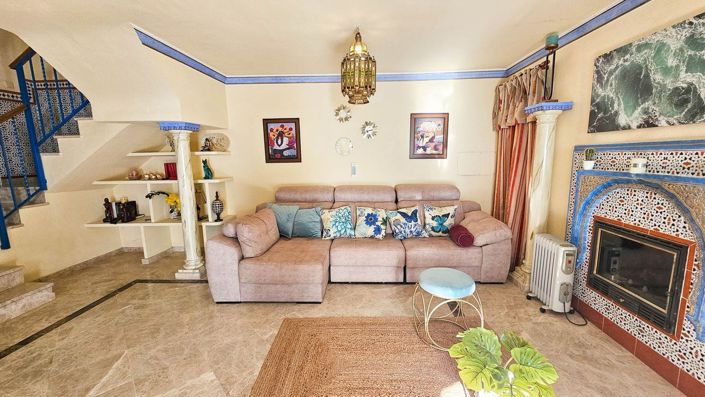 Image No.13-4 Bed Semi-Detached for sale