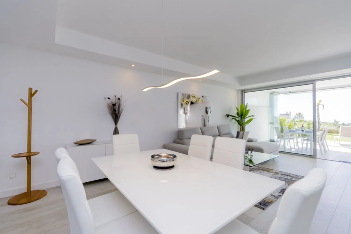 Image No.8-2 Bed Apartment for sale