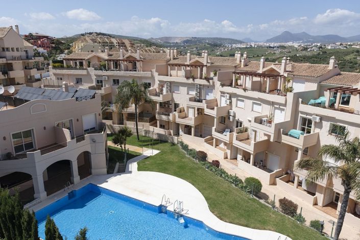 Image No.1-4 Bed Penthouse for sale