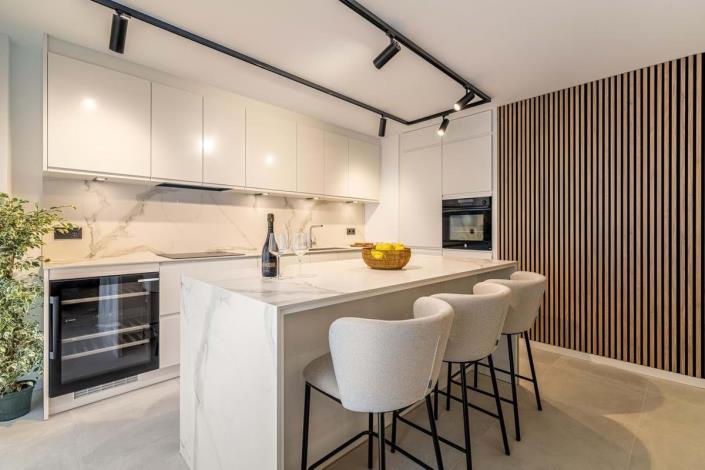 Image No.4-3 Bed Apartment for sale