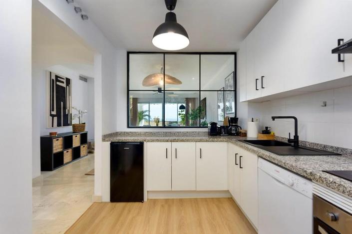 Image No.9-2 Bed Apartment for sale