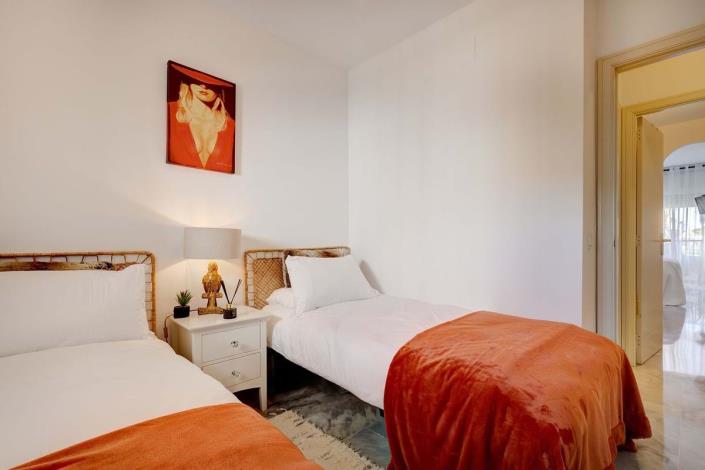 Image No.13-2 Bed Apartment for sale