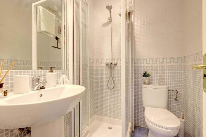 Image No.16-2 Bed Apartment for sale