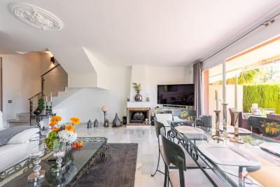 6_5e6715b7-11cc-4d2a-8c1d-8a29b9e7d90d