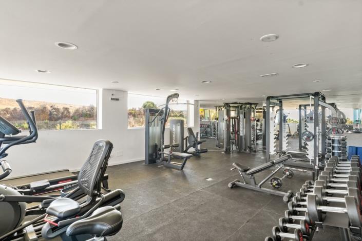 Image No.34-2 Bed Apartment for sale