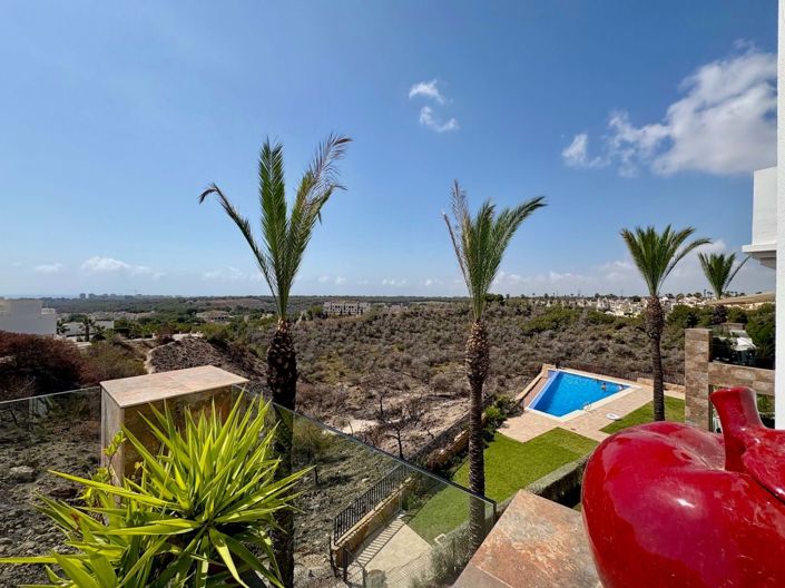 Image No.3-3 Bed Apartment for sale