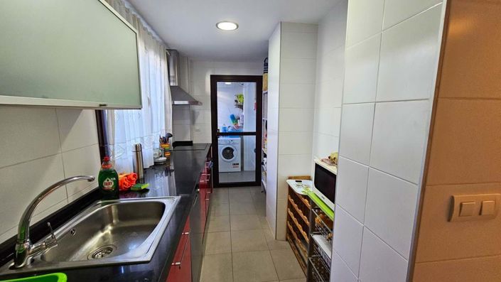 Image No.18-2 Bed Apartment for sale