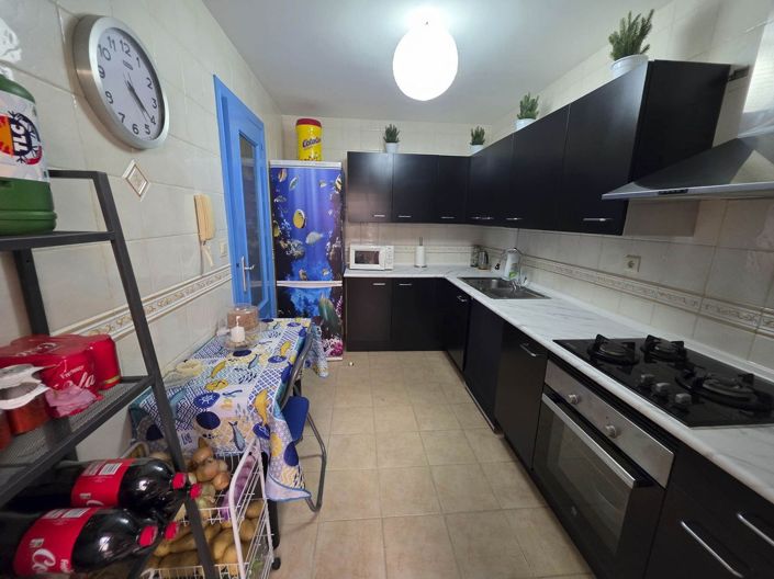 Image No.15-3 Bed Apartment for sale