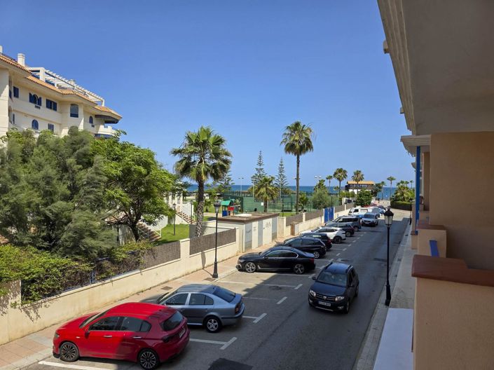 Image No.3-3 Bed Apartment for sale