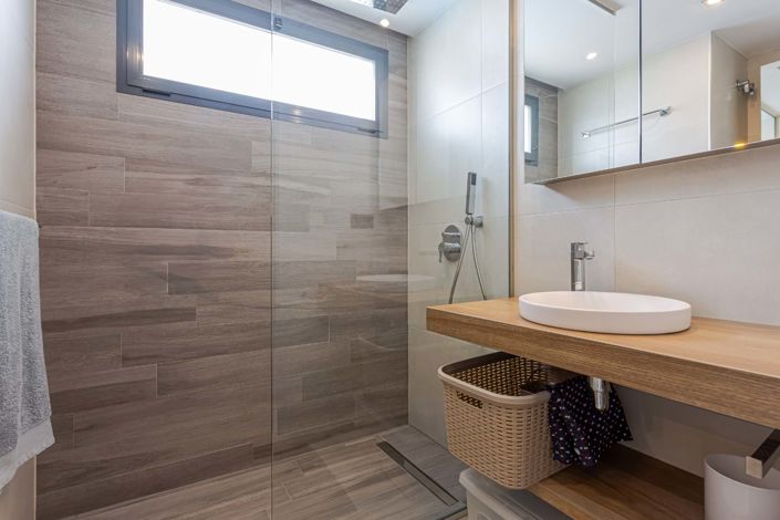 Image No.17-2 Bed Bungalow for sale