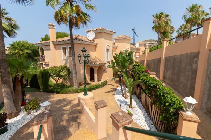 Image No.1-3 Bed Semi-Detached for sale