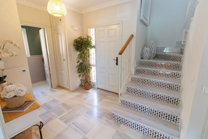 Image No.23-3 Bed Townhouse for sale