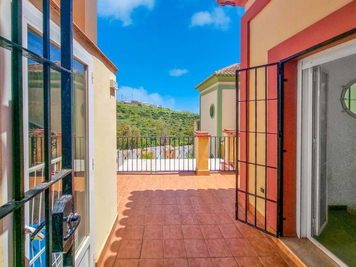 Image No.8-3 Bed Penthouse for sale