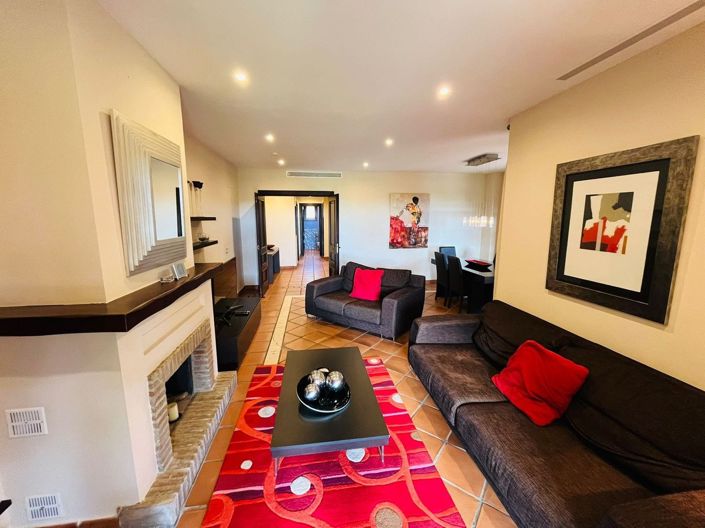 Image No.11-3 Bed Semi-Detached for sale