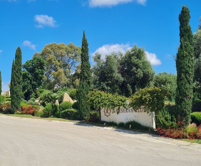 Image No.31-3 Bed Semi-Detached for sale