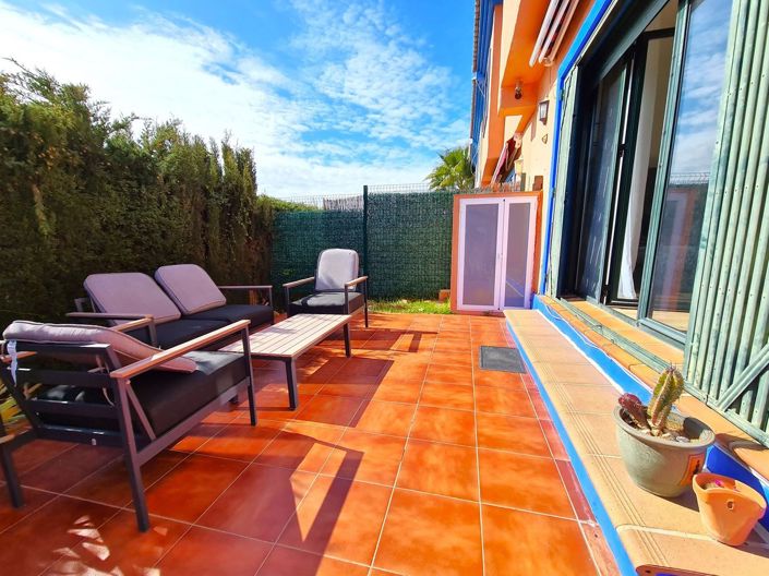 Image No.18-3 Bed Semi-Detached for sale