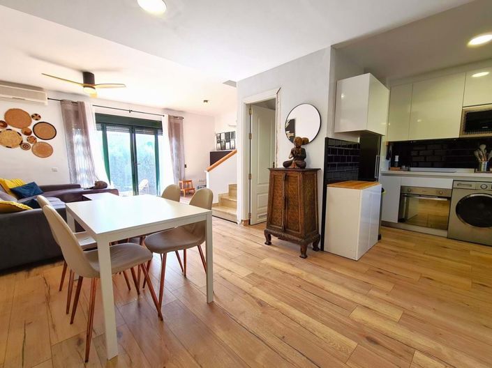 Image No.20-3 Bed Semi-Detached for sale