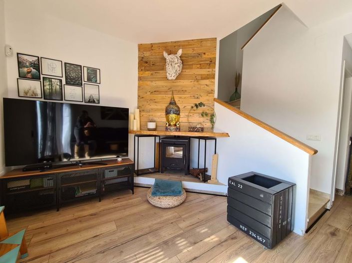 Image No.25-3 Bed Semi-Detached for sale