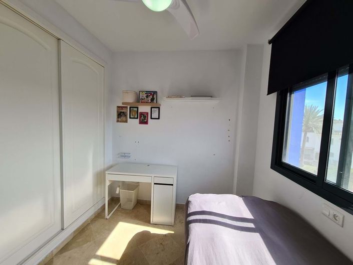 Image No.39-3 Bed Semi-Detached for sale