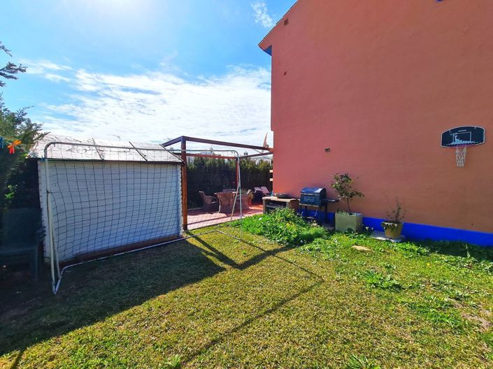 Image No.4-3 Bed Semi-Detached for sale