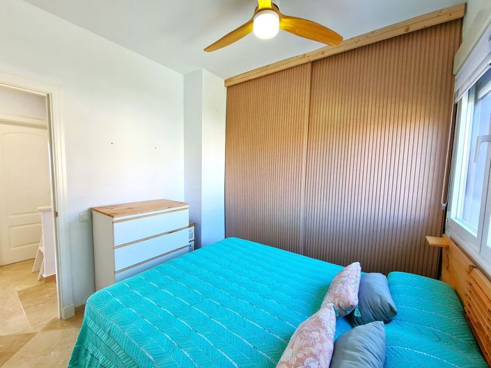 Image No.9-3 Bed Semi-Detached for sale