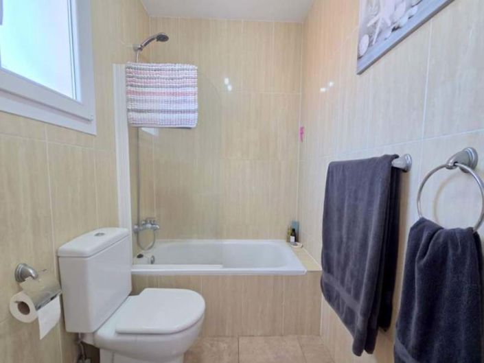 Image No.19-3 Bed Apartment for sale