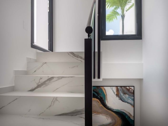 Image No.39-3 Bed Semi-Detached for sale