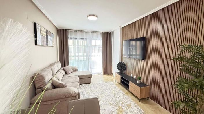 Image No.13-2 Bed Apartment for sale