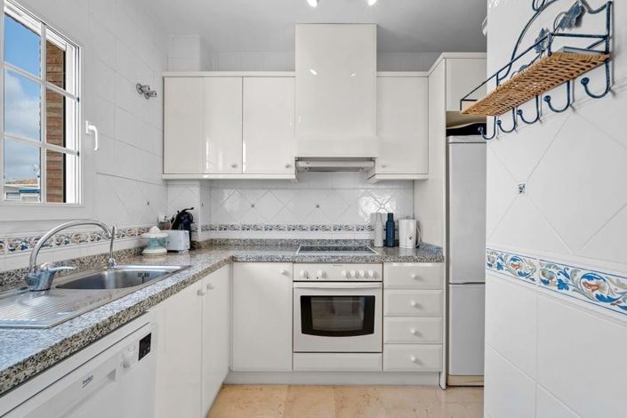 Image No.12-2 Bed Apartment for sale