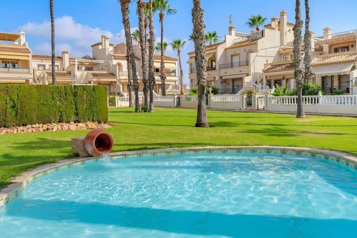 Image No.33-2 Bed Apartment for sale