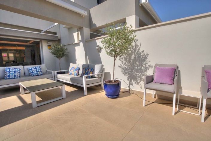 Image No.15-3 Bed Townhouse for sale