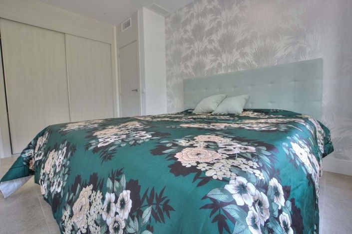 Image No.23-3 Bed Townhouse for sale