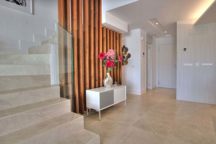 Image No.8-3 Bed Townhouse for sale