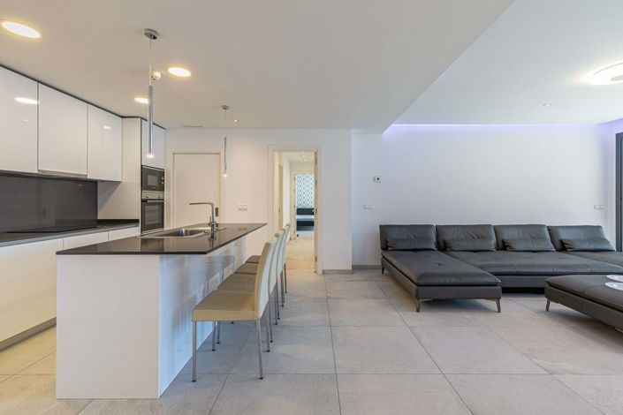 Image No.9-3 Bed Penthouse for sale