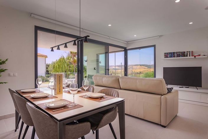 Image No.2-3 Bed Apartment for sale