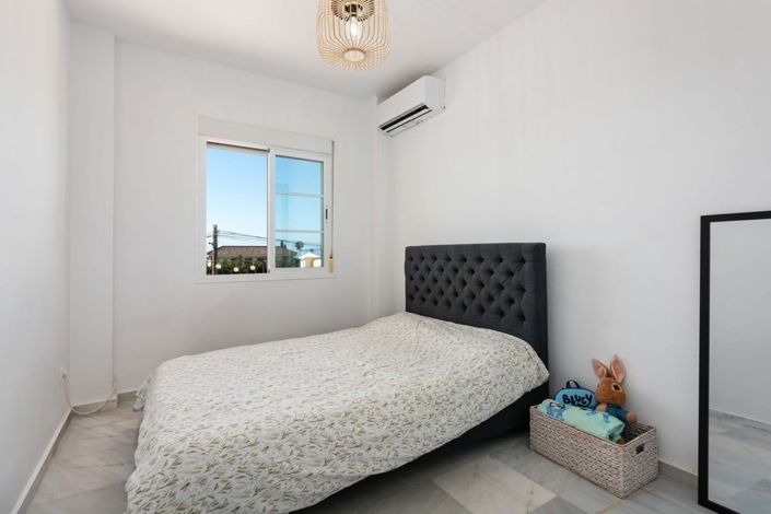 Image No.32-4 Bed Villa for sale