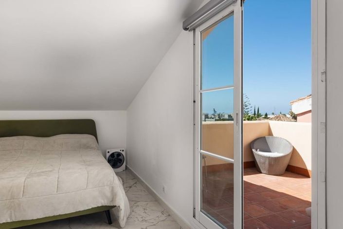 Image No.35-4 Bed Villa for sale