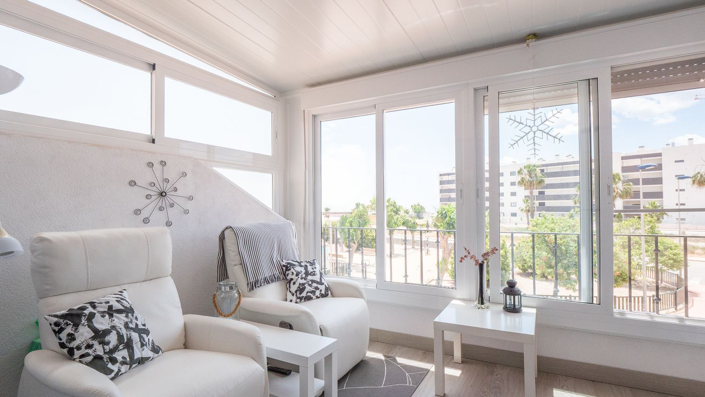 Image No.10-4 Bed Semi-Detached for sale